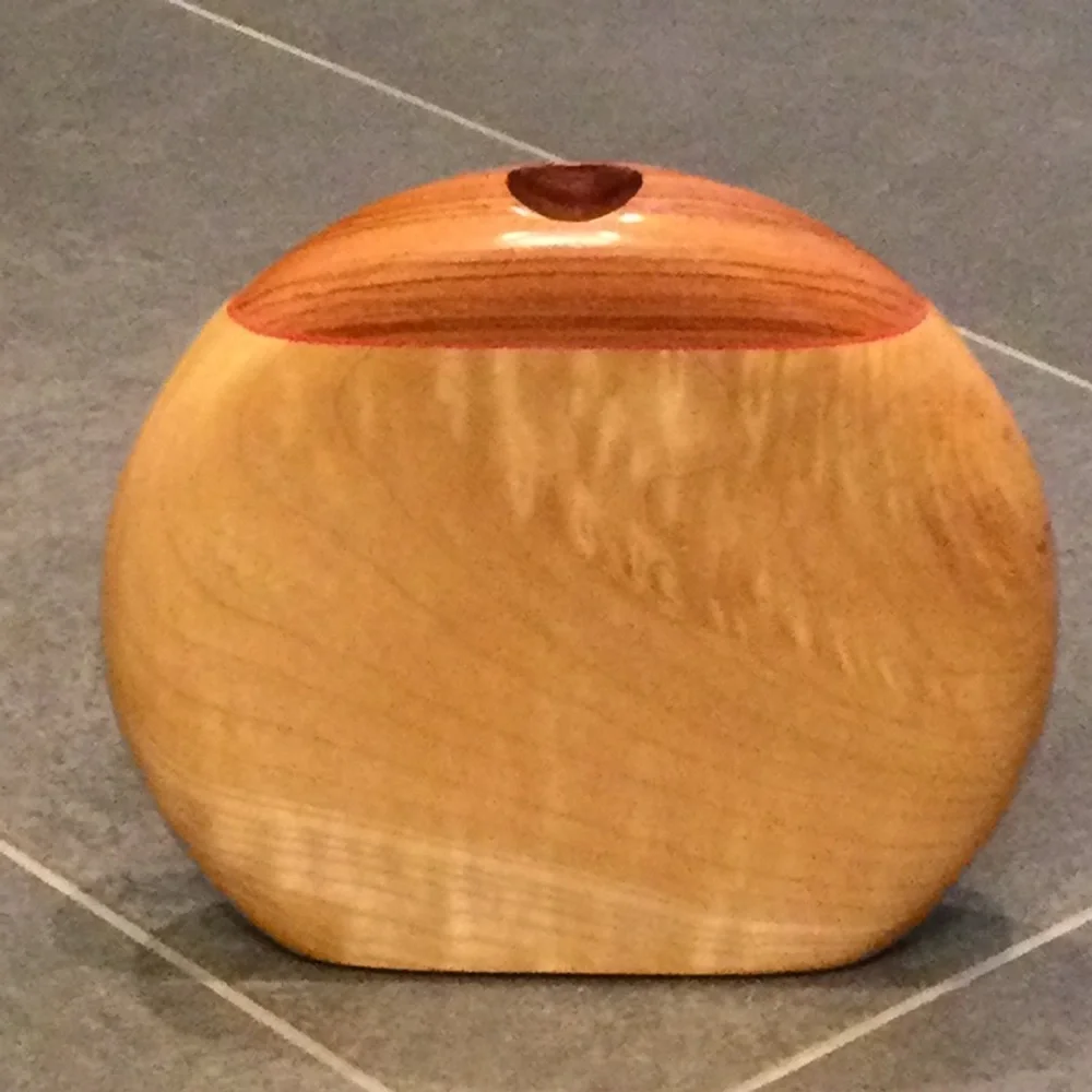 Tulipwood and maple wooden vase (5.5” x 1.5” x 6.25”)
